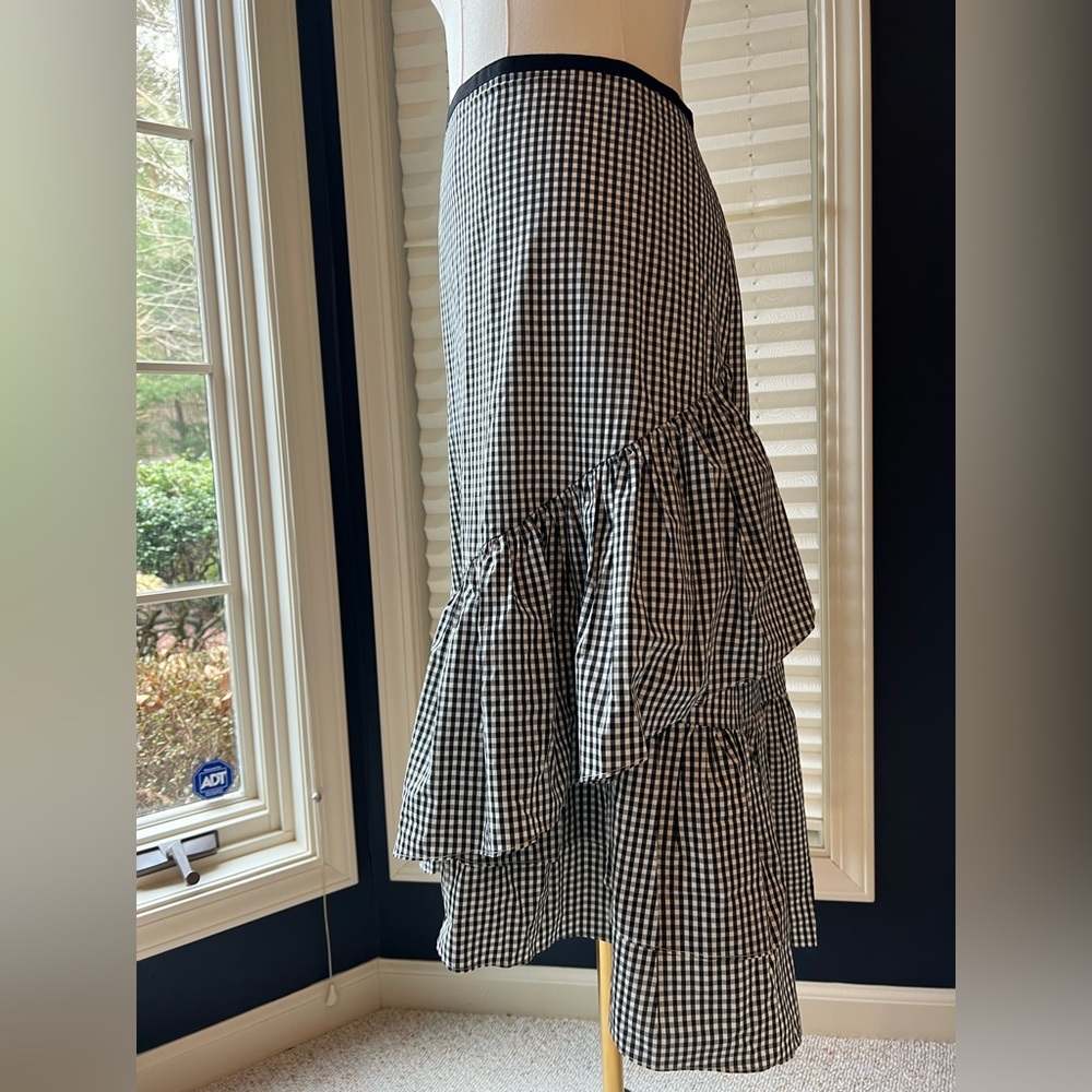 Black and White Gingham Ruffle Skirt - Picture 2 of 7